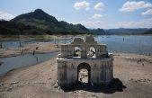 Ésta es la iglesia que emergió del agua en Chiapas a causa de la sequía extrema