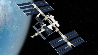 Cómo detectar a ‘Santa’ en el cielo mañana: la Estación Espacial Internacional será visible a simple vista cuando pase sobre el Reino Unido en Nochebuena