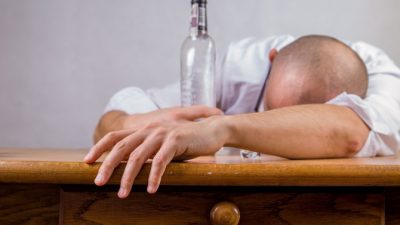 ¿Cómo afecta el alcohol al cuerpo humano?