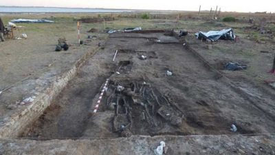Hallan restos arqueológicos en la laguna de Melincué