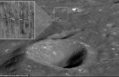 Informe: OVNI con forma de tabla de surf filmado a toda velocidad alrededor de la luna